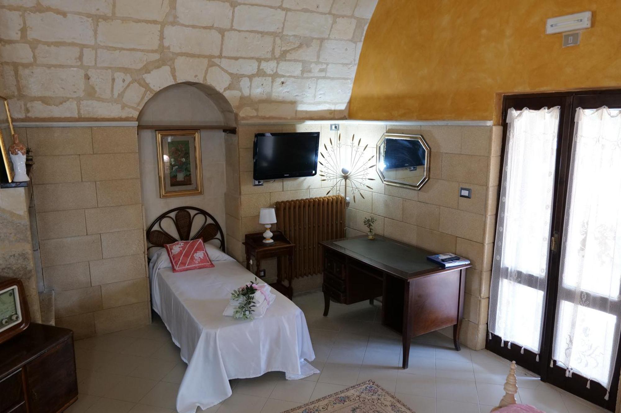 Torre Pinta Masseria Medioevale Otranto Eksteriør billede